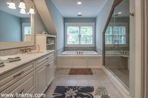 25 Harthaven Road Oak Bluffs MA 02557