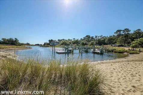 25 Harthaven Road Oak Bluffs MA 02557