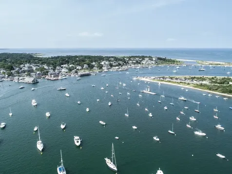 20 Peases Point Way North Edgartown MA 02539