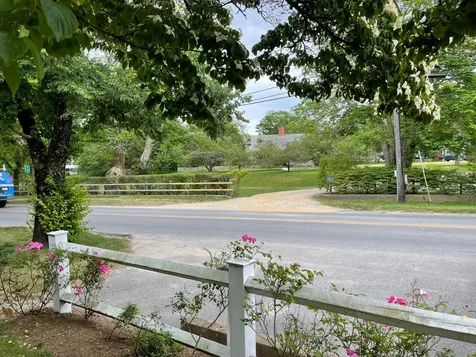 20 Peases Point Way North Edgartown MA 02539