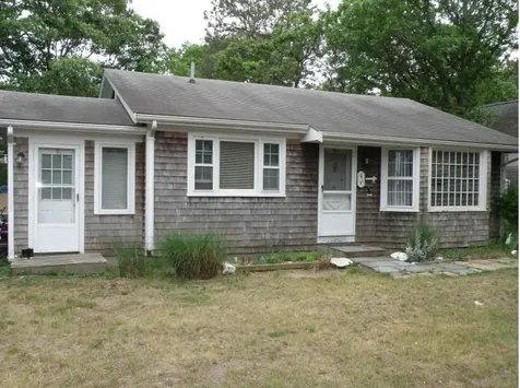 85 Pilgrim Road Edgartown MA 02539