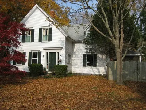 11 Music Street West Tisbury MA 02568
