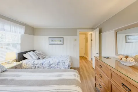 15 Mill Street Edgartown MA 02539
