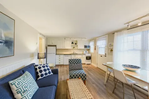 15 Mill Street Edgartown MA 02539
