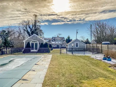 29 Clevelandtown Road Edgartown MA 02539