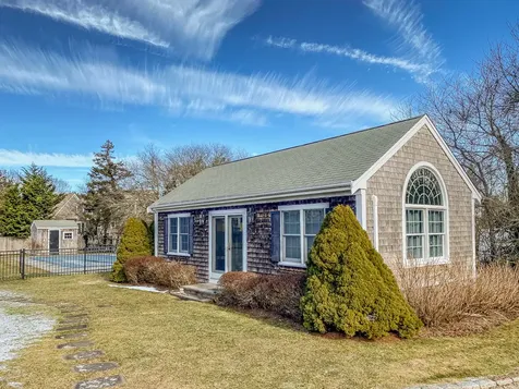 29 Clevelandtown Road Edgartown MA 02539
