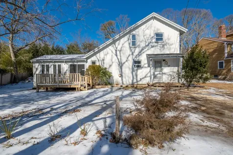2 Nahomon Street Oak Bluffs MA 02557