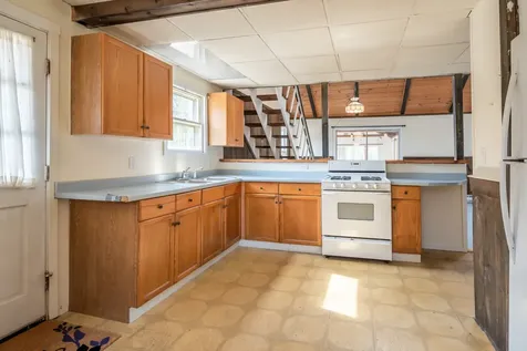 2 Nahomon Street Oak Bluffs MA 02557