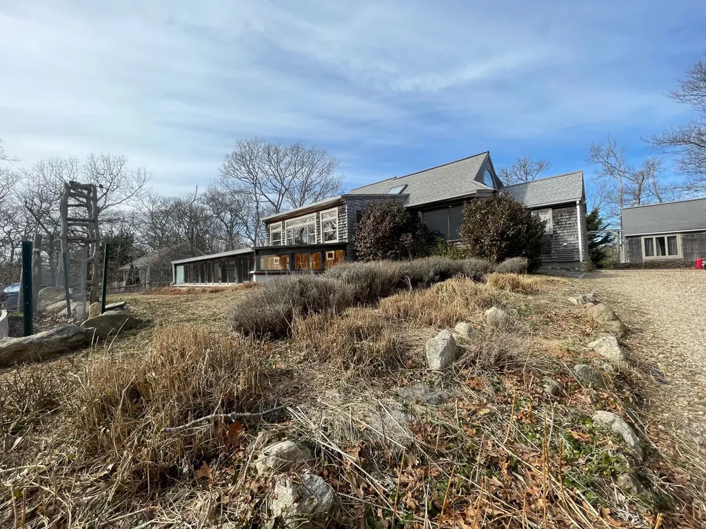 133 Franklin Terrace Vineyard Haven MA 02568