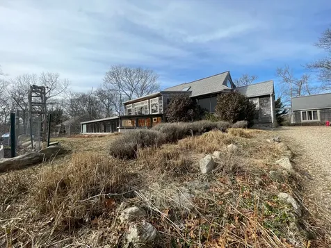 133 Franklin Terrace Vineyard Haven MA 02568