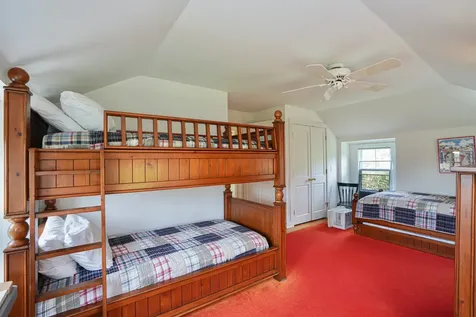 22 Cataumet Avenue Vineyard Haven MA 02568