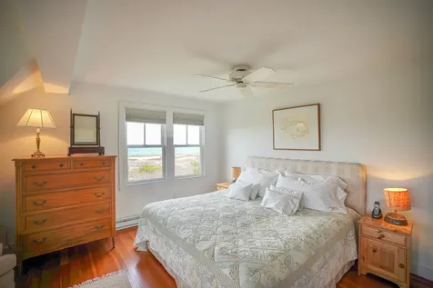 22 Cataumet Avenue Vineyard Haven MA 02568