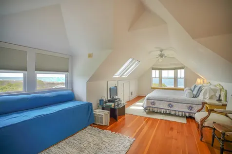 22 Cataumet Avenue Vineyard Haven MA 02568