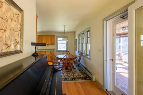 6 Bea Lane West Tisbury MA 02575