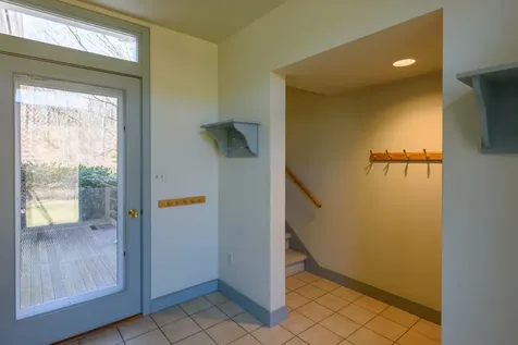 6 Bea Lane West Tisbury MA 02575