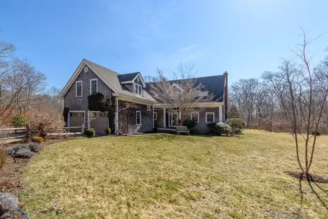 6 Bea Lane West Tisbury MA 02575