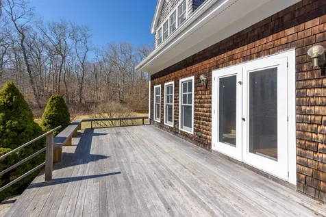 6 Bea Lane West Tisbury MA 02575