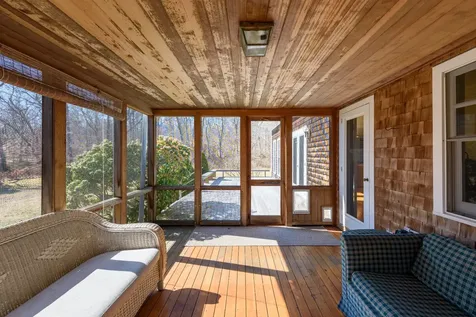 6 Bea Lane West Tisbury MA 02575