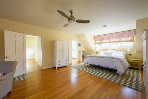 6 Bea Lane West Tisbury MA 02575