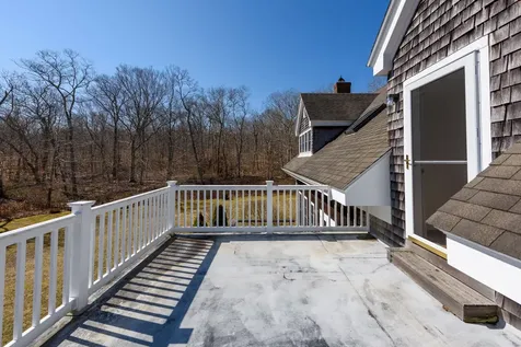 6 Bea Lane West Tisbury MA 02575