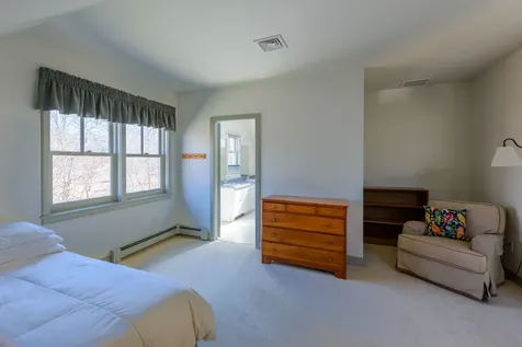 6 Bea Lane West Tisbury MA 02575