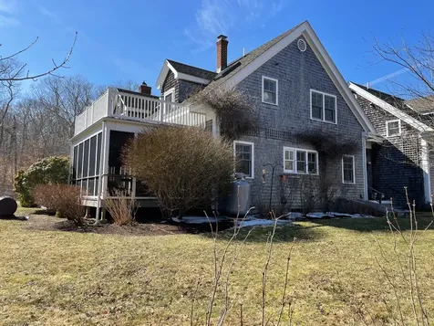 6 Bea Lane West Tisbury MA 02575
