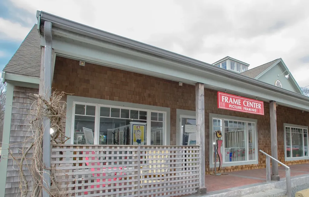 459 State Road Vineyard Haven MA 02568