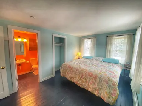 24 Sumner Park Road Oak Bluffs MA 02557