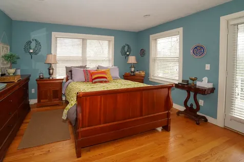 1 California Avenue Oak Bluffs MA 02557