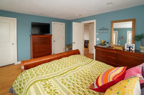 1 California Avenue Oak Bluffs MA 02557