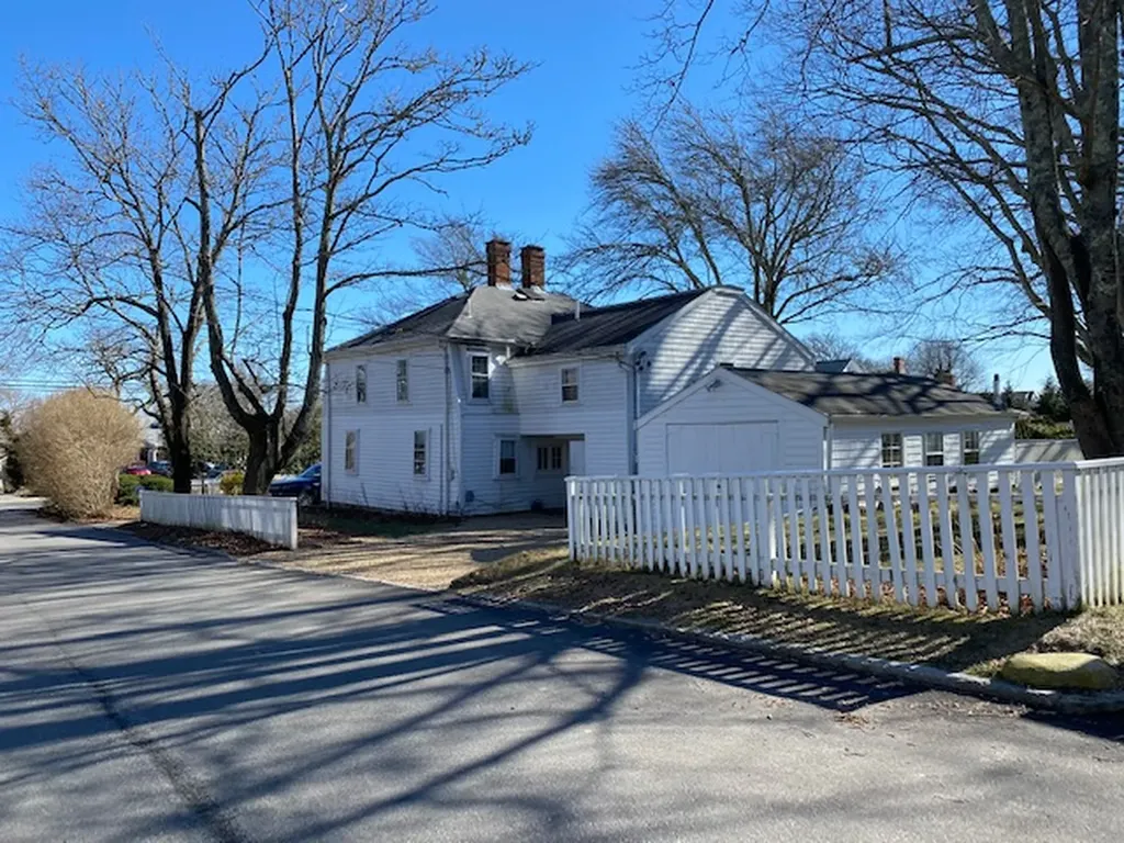 152 Main Street Vineyard Haven MA 02568