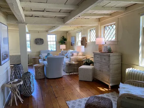152 Main Street Vineyard Haven MA 02568