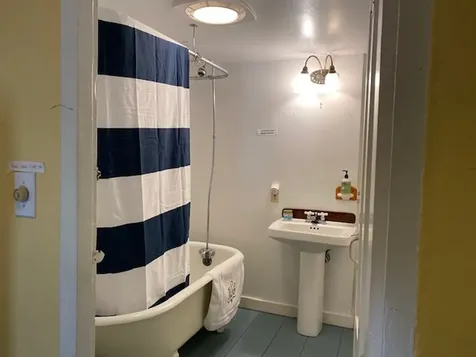 152 Main Street Vineyard Haven MA 02568