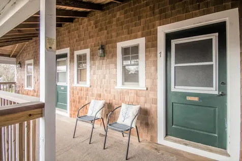 20 Peases Point Way Edgartown MA 02539