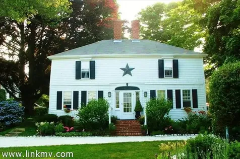 152 Main Street Vineyard Haven MA 02568