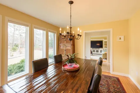 3 Mayhew Way Oak Bluffs MA 02557
