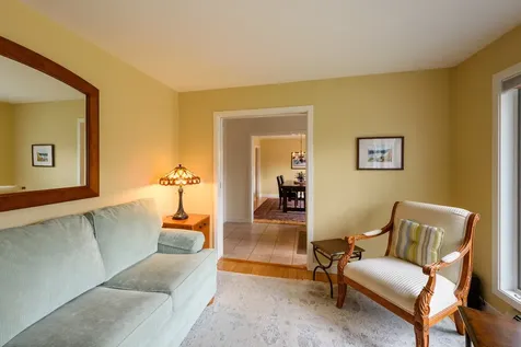 3 Mayhew Way Oak Bluffs MA 02557