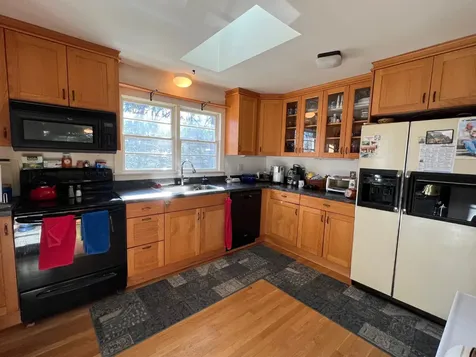 83 Causeway Road Vineyard Haven MA 02568