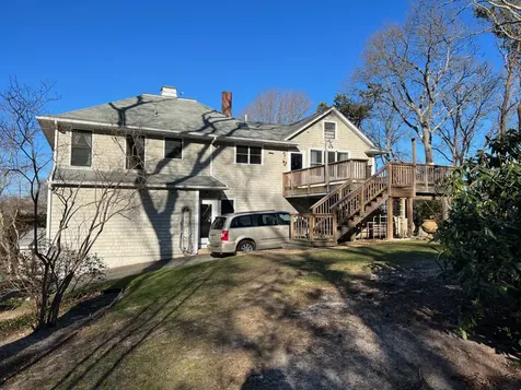 83 Causeway Road Vineyard Haven MA 02568