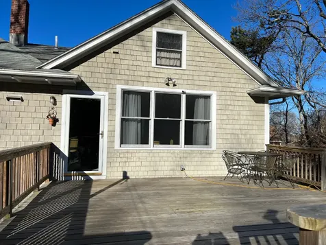 83 Causeway Road Vineyard Haven MA 02568