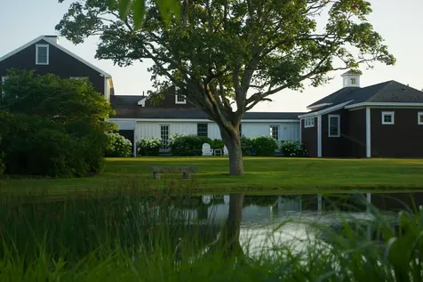 40 & 44 Meetinghouse, 19 & 25 Old Farms Trail Edgartown MA 02539