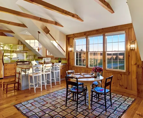 40 & 44 Meetinghouse, 19 & 25 Old Farms Trail Edgartown MA 02539