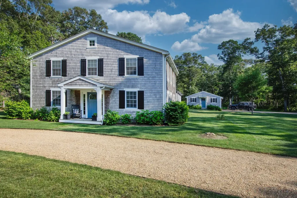 42 Hagerty Drive Vineyard Haven MA 02568