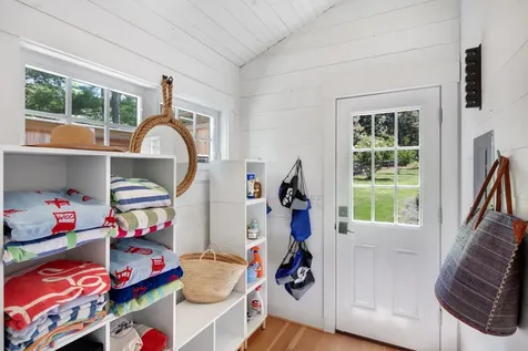 42 Hagerty Drive Vineyard Haven MA 02568