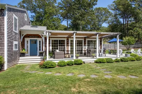42 Hagerty Drive Vineyard Haven MA 02568