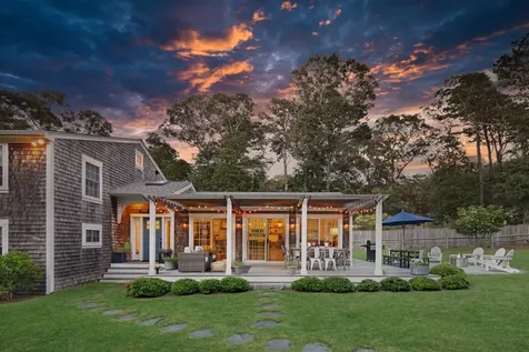 42 Hagerty Drive Vineyard Haven MA 02568