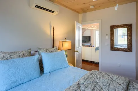 107 Washque Avenue Edgartown MA 02539