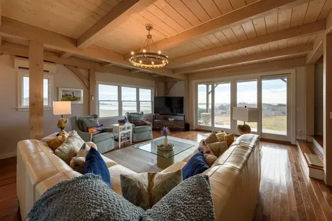 107 Washque Avenue Edgartown MA 02539