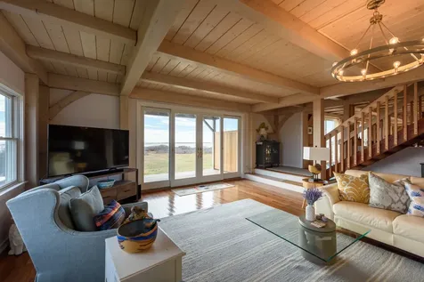 107 Washque Avenue Edgartown MA 02539