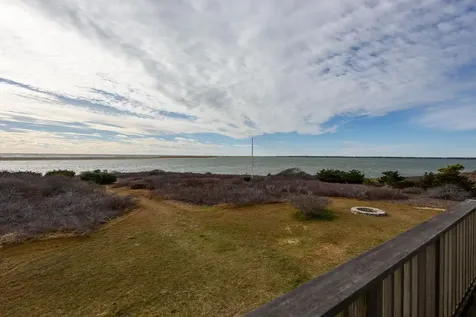 107 Washque Avenue Edgartown MA 02539